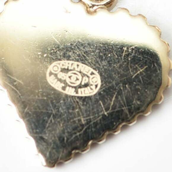 CHANEL Pink Heart Earrings